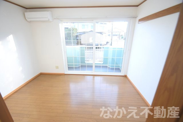 【洋室】 | 個人の部屋や寝室として使える洋室です