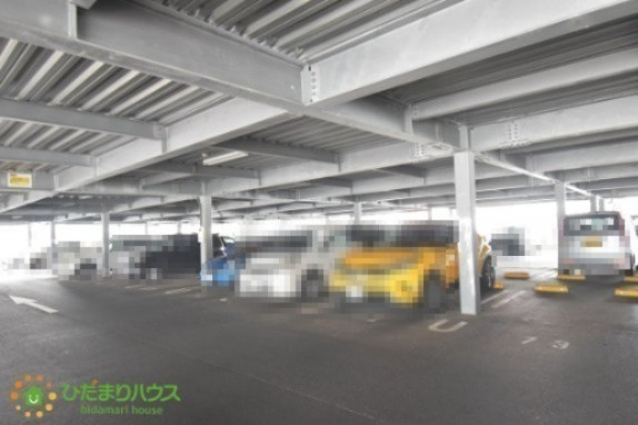 北区日進町1丁目　中古マンション　マンハイム大宮の駐車場