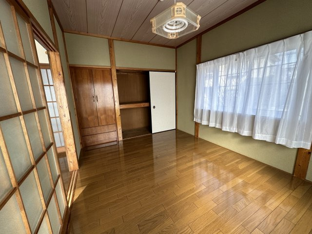【洋室】 | ロイヤルハイツ