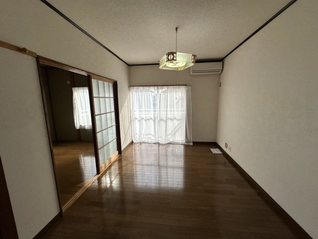 【洋室】 | ロイヤルハイツ
