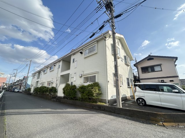 春日部市増富のアパート