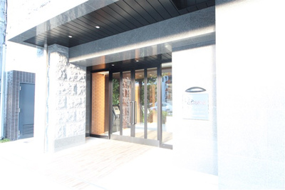 【エントランス】 | プレサンス大阪天満リバーシア