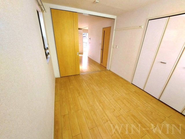 ヒルズ森岡の寝室