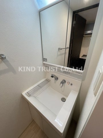 W-style大阪駅前の洗面所|忙しい朝には欠かせない洗面所です
参考写真