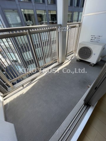 W-style大阪駅前のバルコニー|開放的で明るい空間を演出してくれるバルコニーです
参考写真