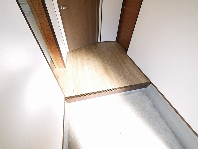 大西信良貸家（大安寺１丁目）の玄関|毎日通る玄関はこちらです