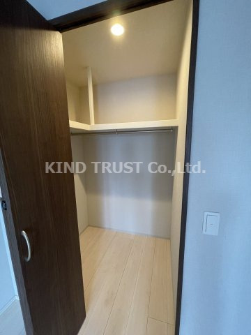 リアンカーサ長柄の収納|大きなスペースがあり、収納には困りません