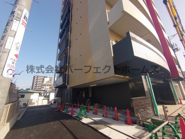 プラ・ディオ寝屋川駅前の駐車場|駐車場があるので、車を買う予定の方も安心です