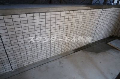 【バルコニー】 | ラクラス本町東