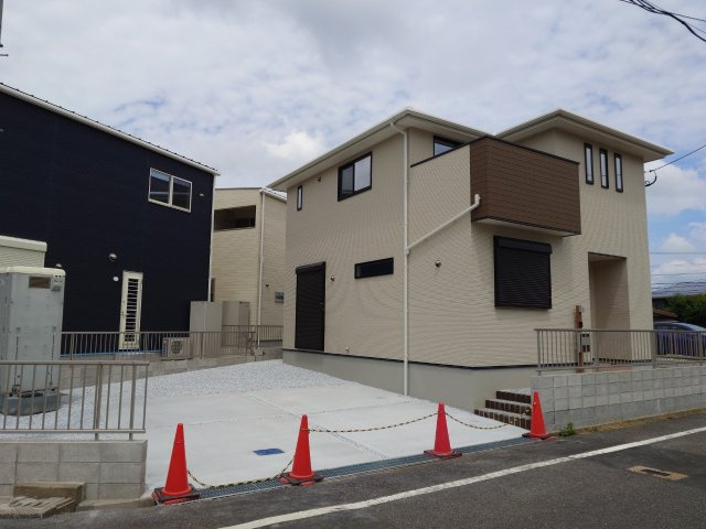 SUN COURT－サンコート－小倉南区若園2丁目　【小倉南区　新築戸建て】の外観|落ち着いた色合いの外観です♪　【小倉南区　新築戸建て】