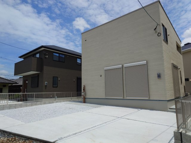 ーthe park－ザ・パークー小倉南区若園2丁目　【小倉南区　新築戸建て】の駐車場|駐車スペースは広々２台可能♪