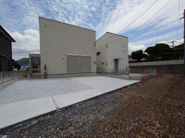 ーthe park－ザ・パークー小倉南区若園2丁目　【小倉南区　新築戸建て】の駐車場|駐車スペースは広々２台可能♪