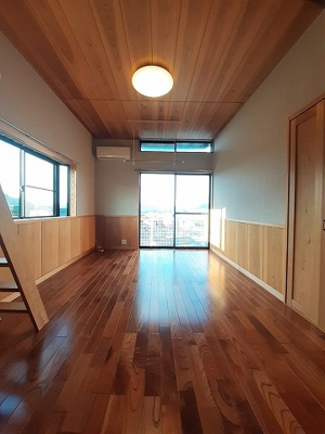 【居間・リビング】 | ヴィラクレスト