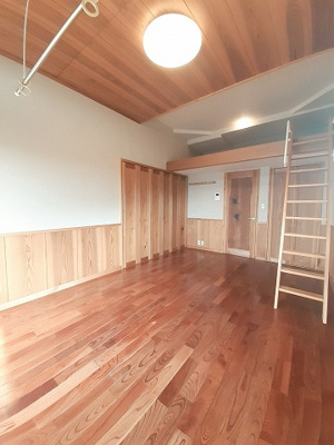 【居間・リビング】 | ヴィラクレスト