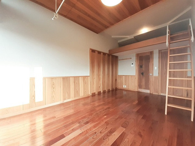 【居間・リビング】 | ヴィラクレスト