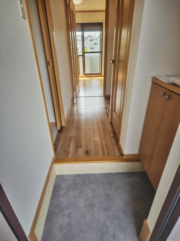 【玄関】 | レイナ・ソレアード | 玄関です