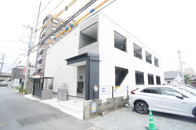 熊本市中央区坪井３丁目のアパートの外観