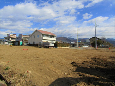 【外観】 | 分譲地　甲斐市天狗沢　全9区画 | 造成工事前の現地の様子です（2023年1月撮影）
造成工事完了後、実測売買となります