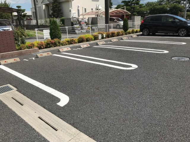 トランキーロ・ＹⅢの駐車場|駐車場