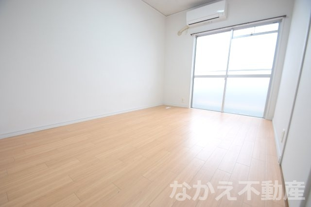 【寝室】 | 使い勝手のいい寝室です
