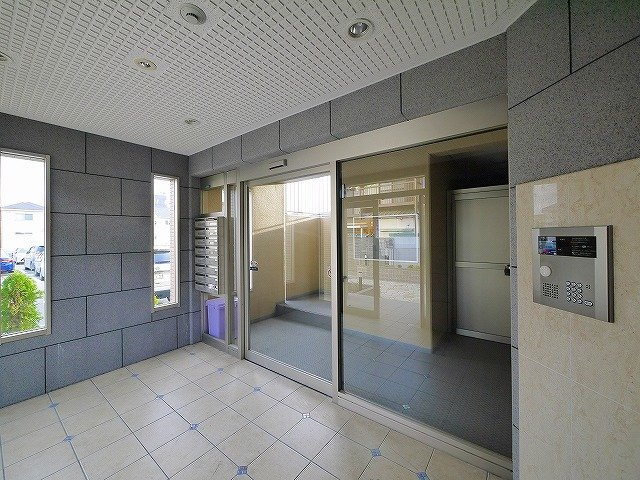 ヌーベル　エスポワールのエントランス|エントランスです