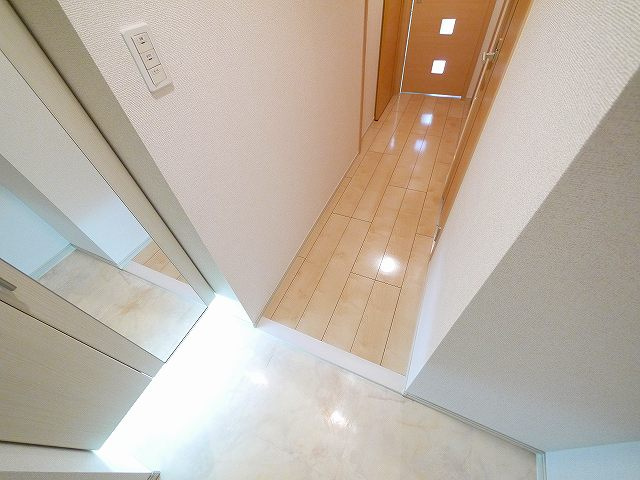 ヌーベル　エスポワールの玄関|シンプルで使いやすい玄関です