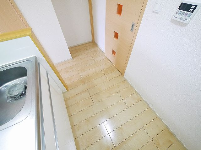 ヌーベル　エスポワールのキッチン|コンパクトなキッチンで掃除もラクラク