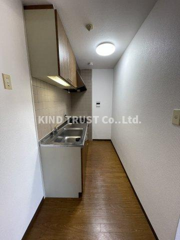 ナヴィール岩船のキッチン|キッチンです