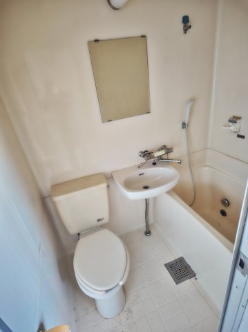 昌康マンションの浴室|コンパクトで使いやすいお風呂です