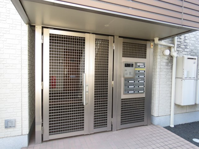 アクシス川越のエントランス