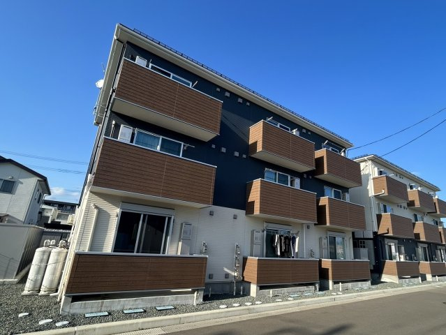 RⅣ(アールフォー)B