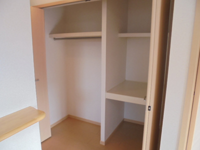 【収納】 | ヴィアーレ | 同型タイプ