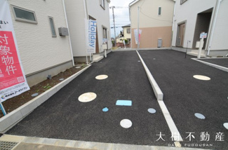 【駐車場】