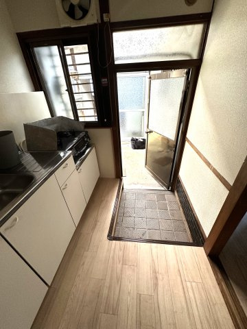 田町S借家③2Kの玄関
