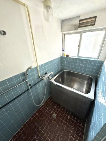 田町S借家③2Kの浴室