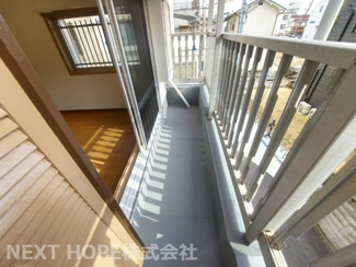 【バルコニー】 | 尼崎市大庄西町１丁目中古戸建 | バルコニーは二面ございます♪たくさんのお洗濯物が一度で干せそうですね(^^)