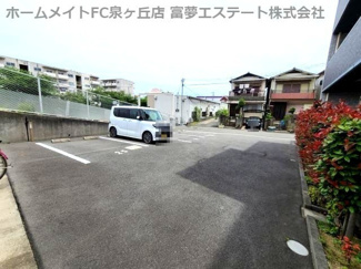 【駐車場】 | 防犯カメラ付き