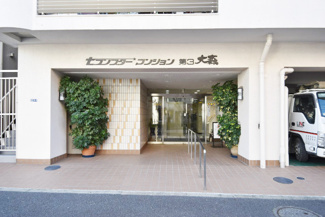 【エントランス】 | エントランス　オートロック付き
