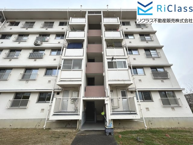 狩口台住宅20号棟（明舞八団地20号棟）の外観|外観です