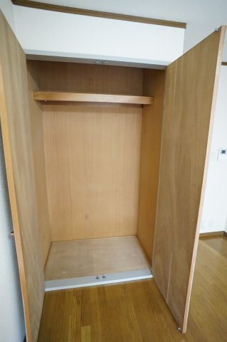 ボワ・リジェールの収納|クローゼットでたっぷり収納出来ます
