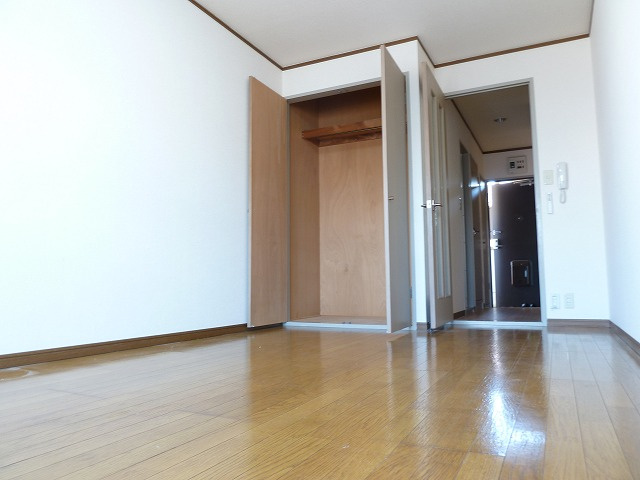 ボワ・リジェールの寝室|広い間取りです