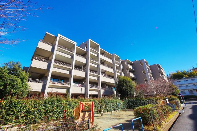 東急田園都市線「鷺沼」ファーレ鷺沼 の画像