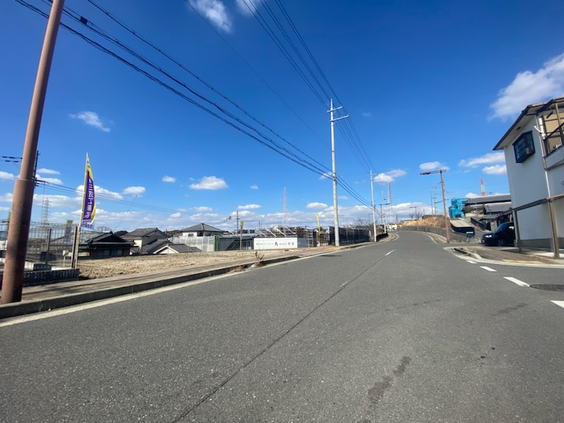 【建築条件付き土地】グラッド・タウン小路北町の前面道路含む現地写真|■木造2階建て　建坪３0坪まで標準仕様♪♪