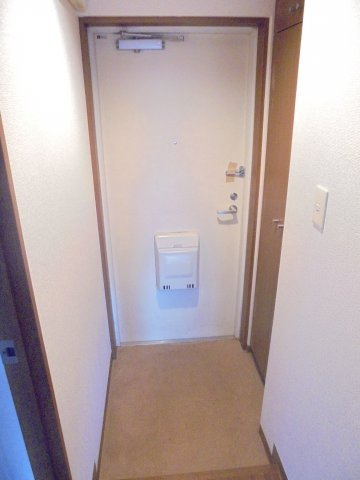 エミネンスNo.2の玄関