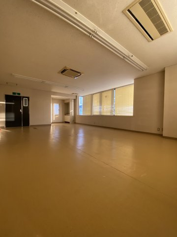 吉田ビルの内装