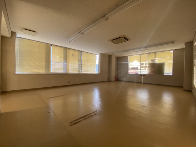 吉田ビルの内装