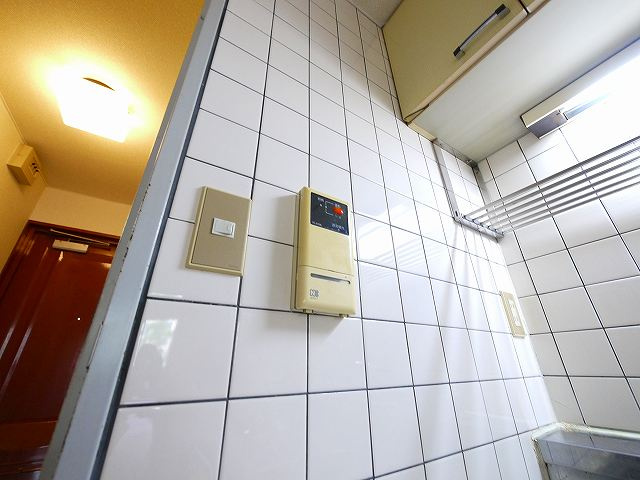 トマトハウスのその他|給湯システム