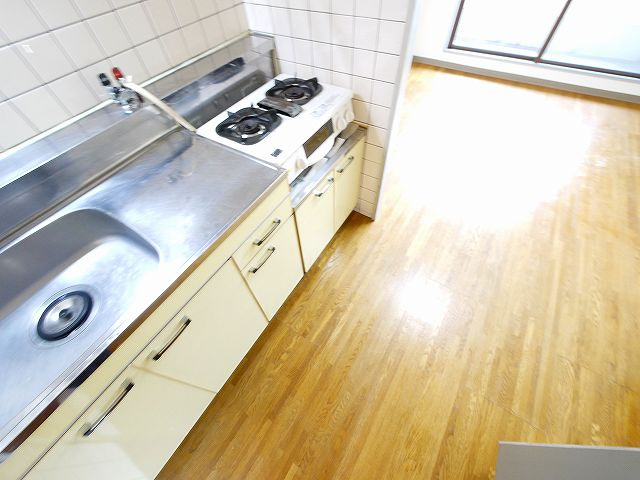 トマトハウスのキッチン|お料理しやすいキッチンです