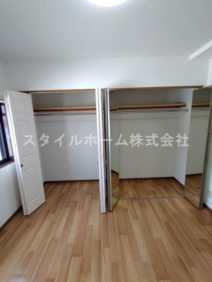 【収納】 | クレール花田 | 別部屋写真です。
