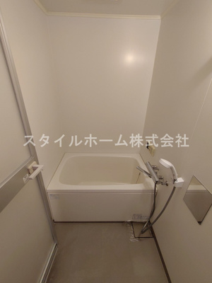 【浴室】 | クレール花田 | 別部屋写真です。